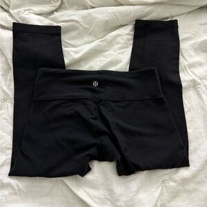 Lululemon cropped leggings